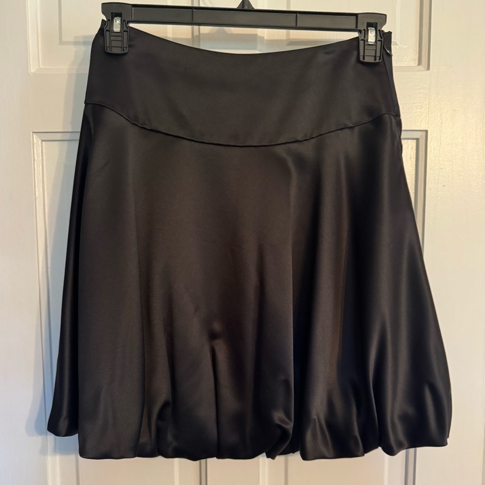 White House Black Market Black Satin Bubble Skirt Size 6 Y2K Mini Balloon Hem Pa